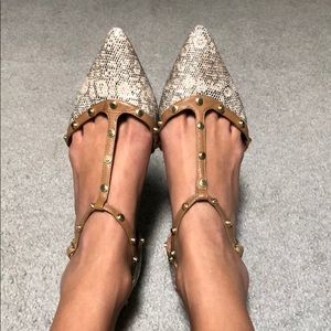 Halogen, pointy toy flats, studded